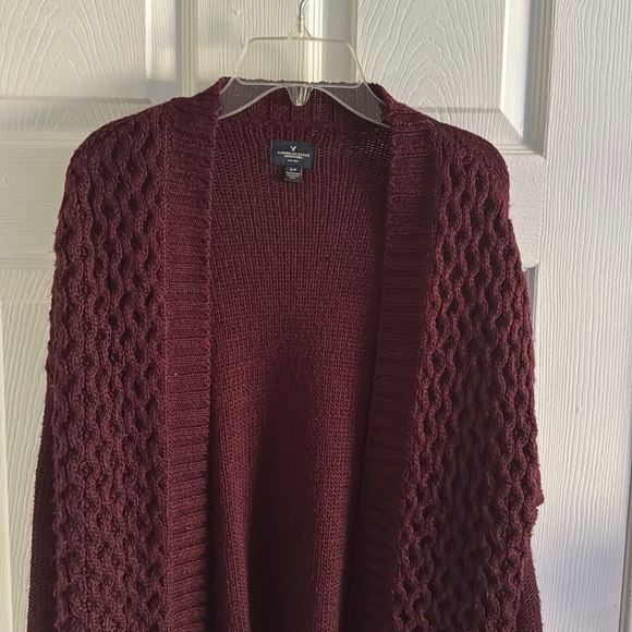 American Eagle Cardigan - Picture 2 of 9